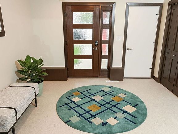 4th image of 1203 Lake Shore Dr