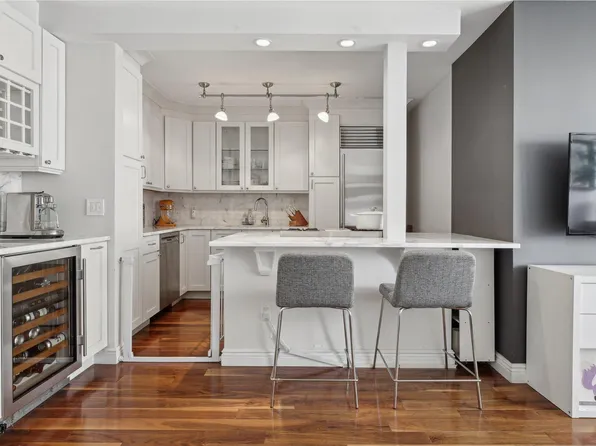 4-74 48th Avenue #24E, Long Island City, NY 11109