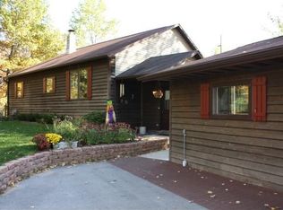 5091 W Slope Ln, Oconto, WI 54153