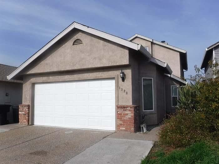 1st image of 1328-1328 Hidalgo Cir