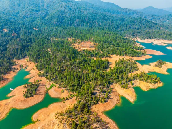 000 Salt Creek Rd, Lakehead, CA 96051