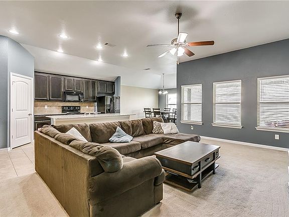 5th image of 7100 Mohegan Dr