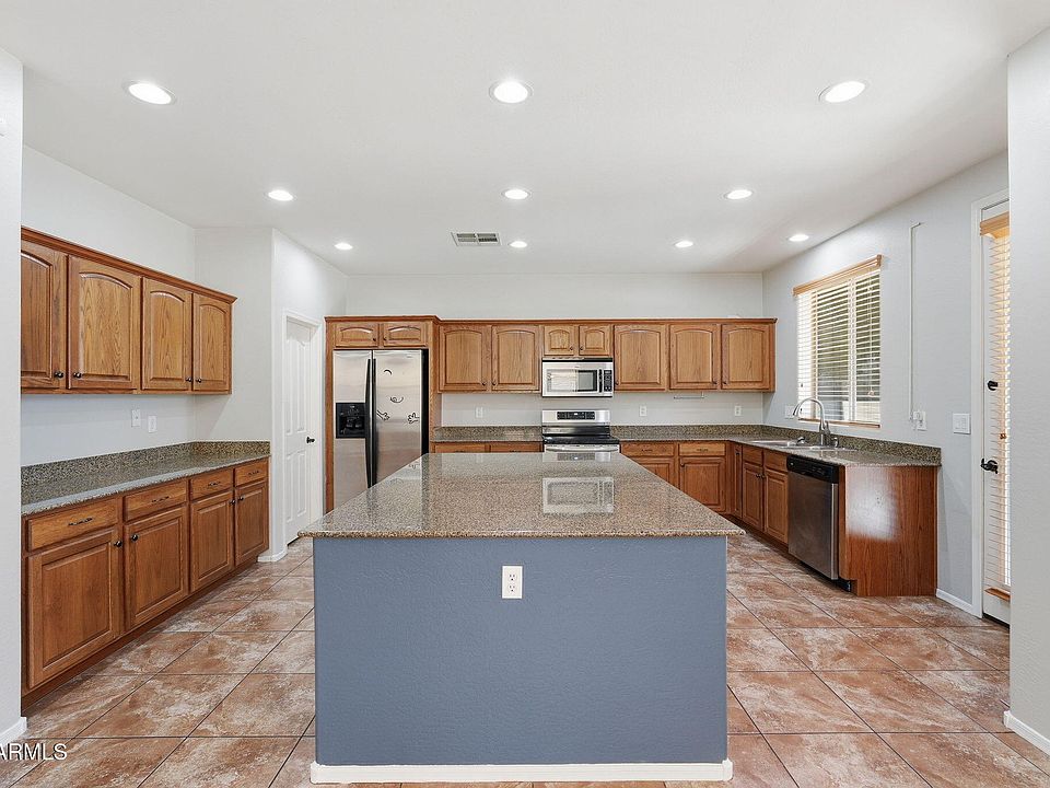 1st image of 3246 E CARLA VISTA Drive