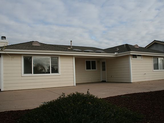 2nd image of 877 Tanis Pl