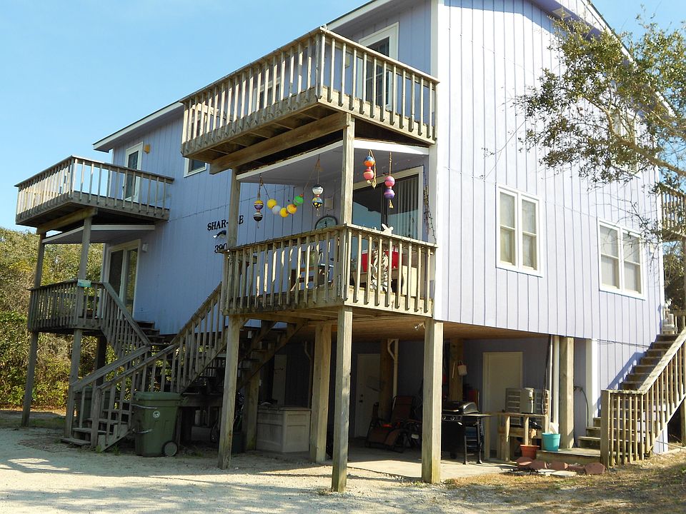 driveway/sound side decks