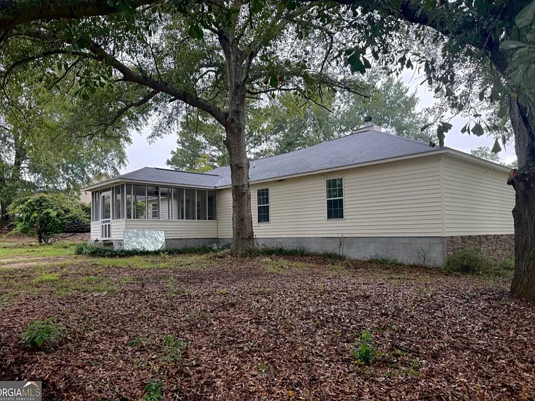 105 Mockingbird Dr — Photo 8