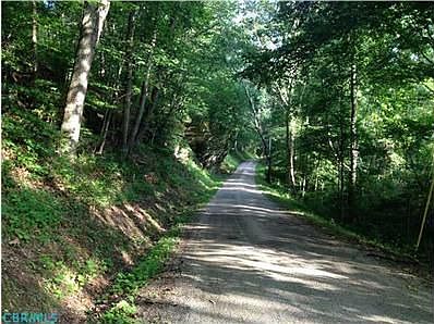 Beautiful one lane road 