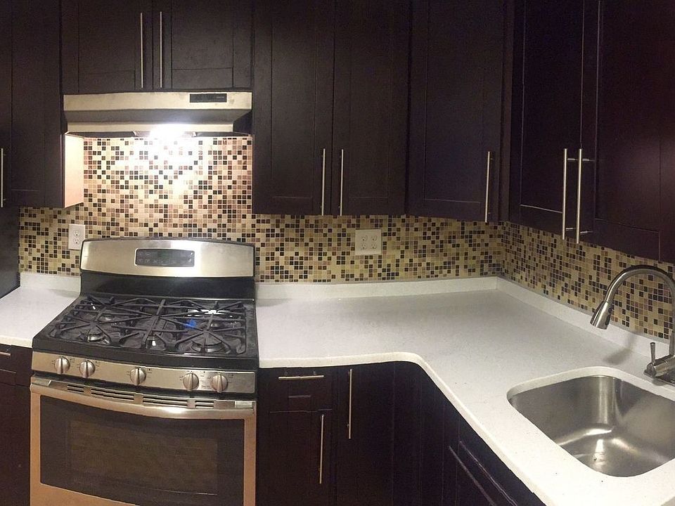 1st image of 320 Prospect Ave #1