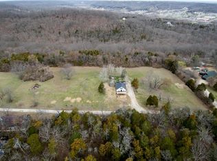 2743 Old Frisco Hill Rd, Imperial, MO 63052