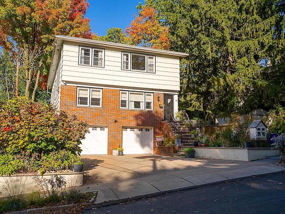 4th image of 87 Hixon Pl