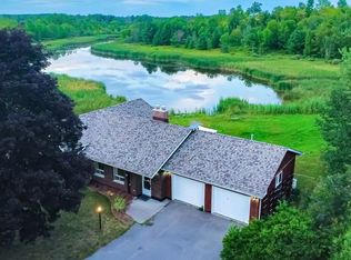 1 NE Oak St N, Bancroft, ON K0L1C0