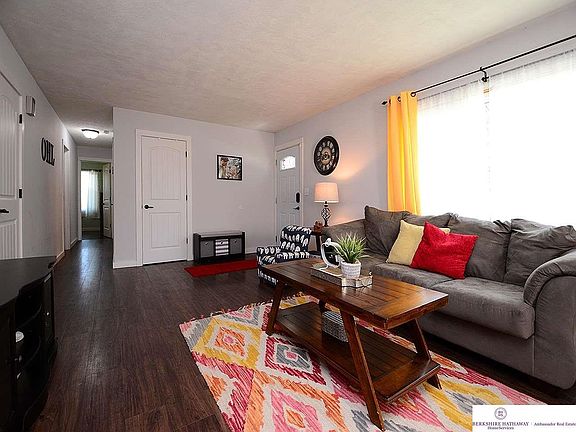5th image of 1301 Lorraine Ave