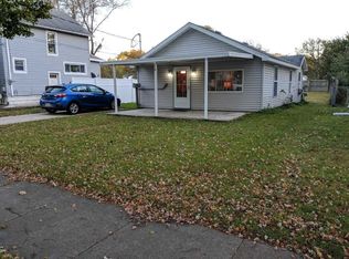 539 Saint Clair Ave, Jackson, MI 49202