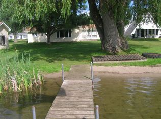 1488 Northview Dr, Hillsdale, MI 49242
