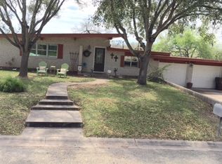 229 Helen Marie Ln, Kingsville, TX 78363