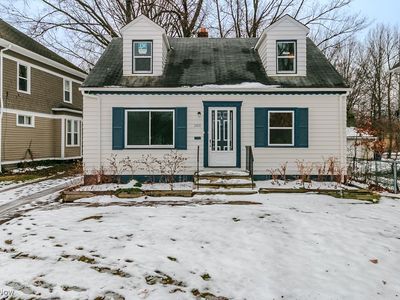 2400 Noble Rd, Cleveland Heights, OH, 44121