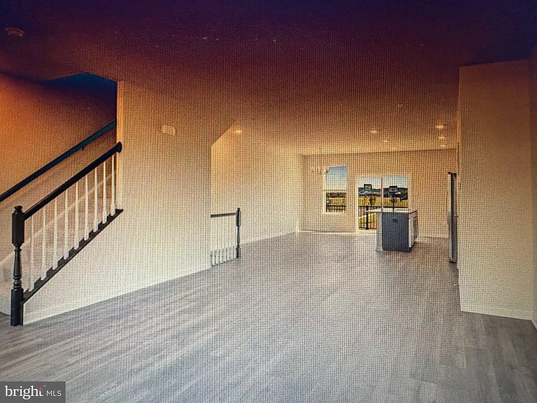 584 Union St — Photo 3