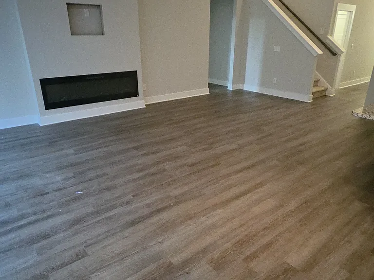 450 Vestry Pl — Photo 3