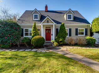 2096 Charnelton St, Eugene, OR 97405