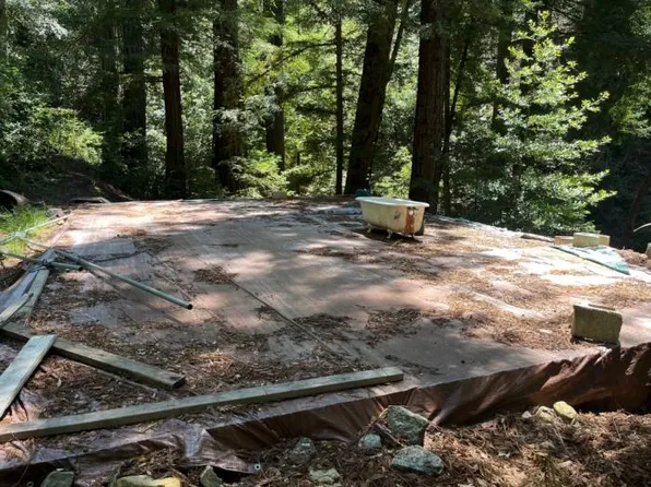 28050 Highland Way, Los Gatos, CA 95033