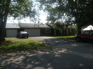 4330 Hodgenville Rd, Greensburg, KY 42743