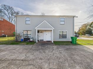 225 Maple St, Columbus, MS 39702