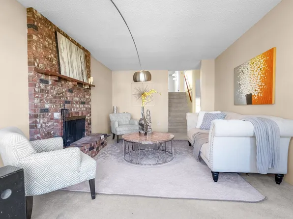 3588 Georgia St, Richmond, BC V7E 2S1