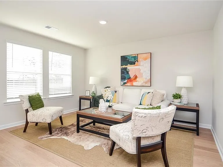 4553 High Ridge Ct — Photo 9