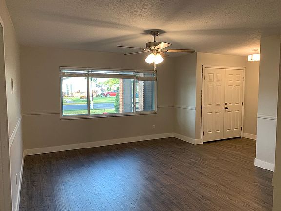 4th image of 5400 Ardmore Dr