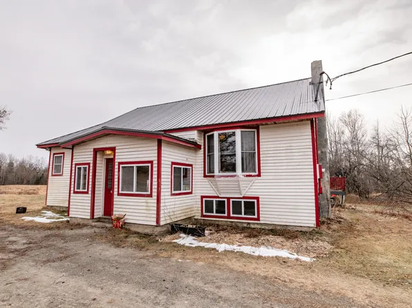 355 Old Town Road, Hudson, ME 04449