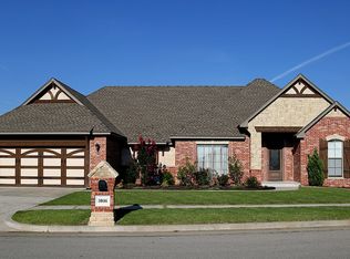 3006 Alethea Dr, Moore, OK 73160