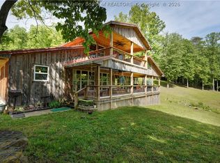 213 Lazy K Dr, Elkview, WV 25071