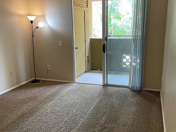 2nd image of 2929 W Yorkshire Dr Unit 2118