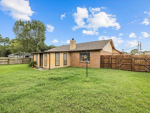 4th image of 2220 Kerra Ln