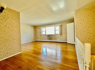 2-42 Virginia Dr #242, Fair Lawn, NJ 07410