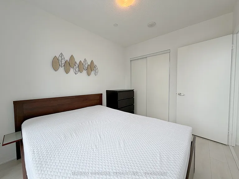 88 Harbour St #2802 — Photo 19