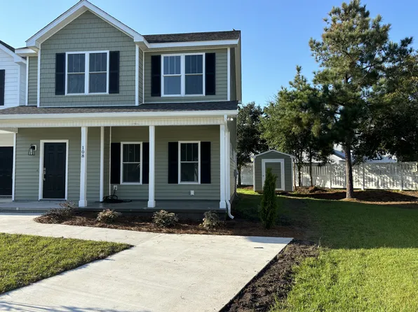 108 Beaufort Walk, Beaufort, NC 28516