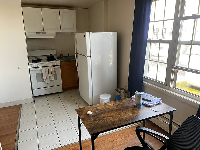 131 Court St #9C — Photo 2