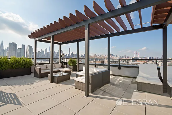 Sold by (Legacy) Elegran | media 23