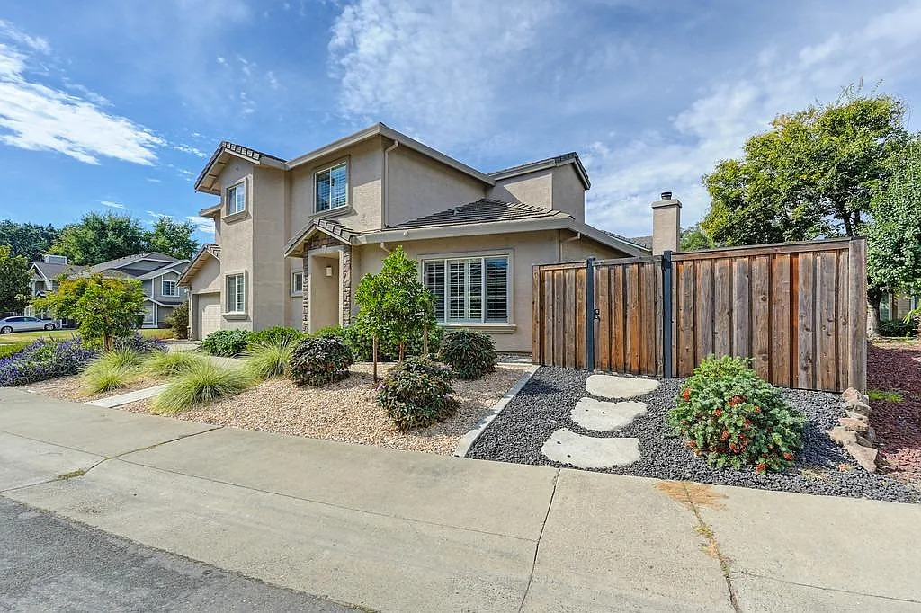 7760 Elena Marie Dr photo 1