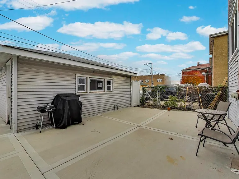 1337 S Austin Blvd #1 — Photo 14