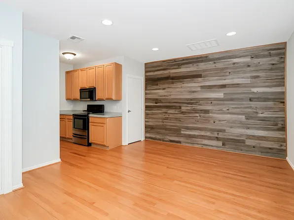 1764 East 17th Street image 28 of 45