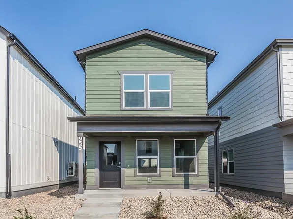 955 Trumpet Ln, Windsor, CO 80550