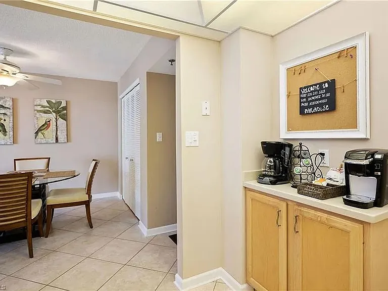 320 Seaview Ct #1208 — Photo 8