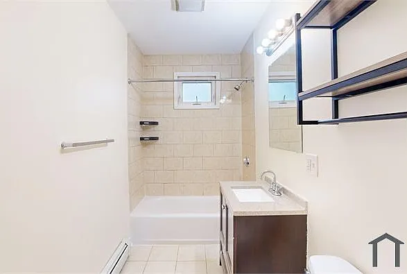 7 Estella St #3 — Photo 7