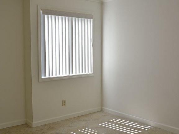5th image of 1243 Virginia Ave APT 8