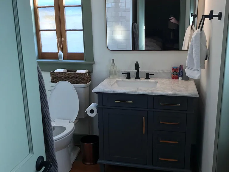 113 Line St — Photo 14