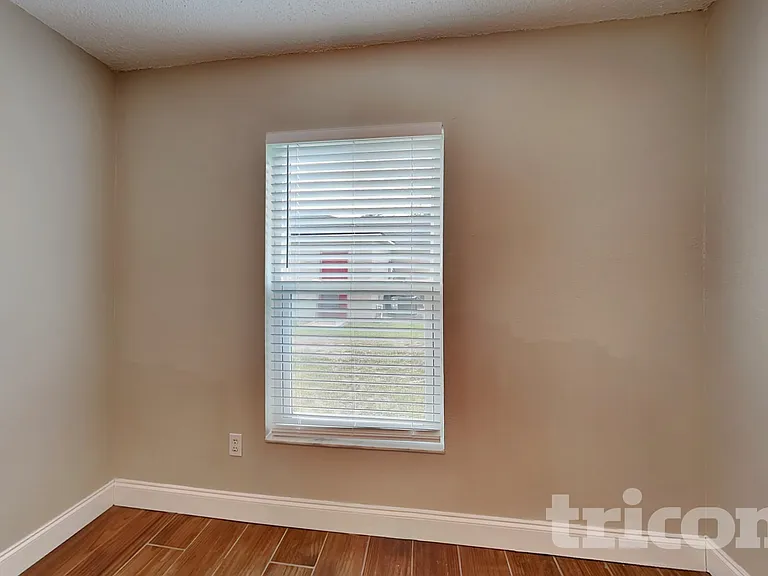 310 Diamond Ridge Blvd — Photo 10