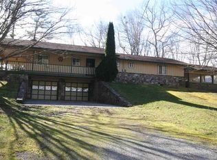 601 Reed Ridge Rd, Gatlinburg, TN 37738