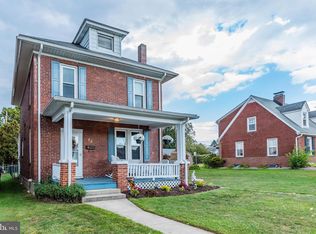 56 Park St, Harrisburg, PA 17109